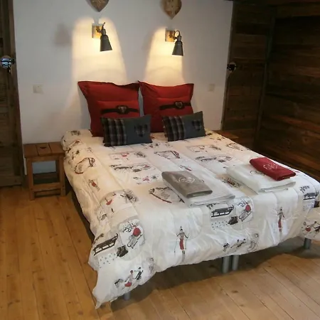 D'hotes De Charme Douglas Bed & Breakfast